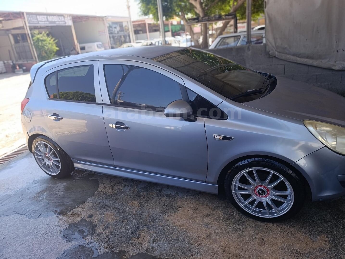 Sahibinden Opel Corsa 1.2 Twinport Essentia 2009 Model Mersin 182.500 km Gri (Gümüş) 2