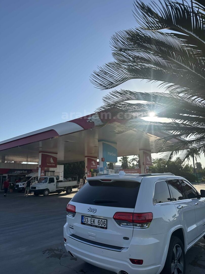 Sahibinden Jeep Grand Cherokee 3.0 CRD Overland 2014 Model Mersin 208.000 km Beyaz 2