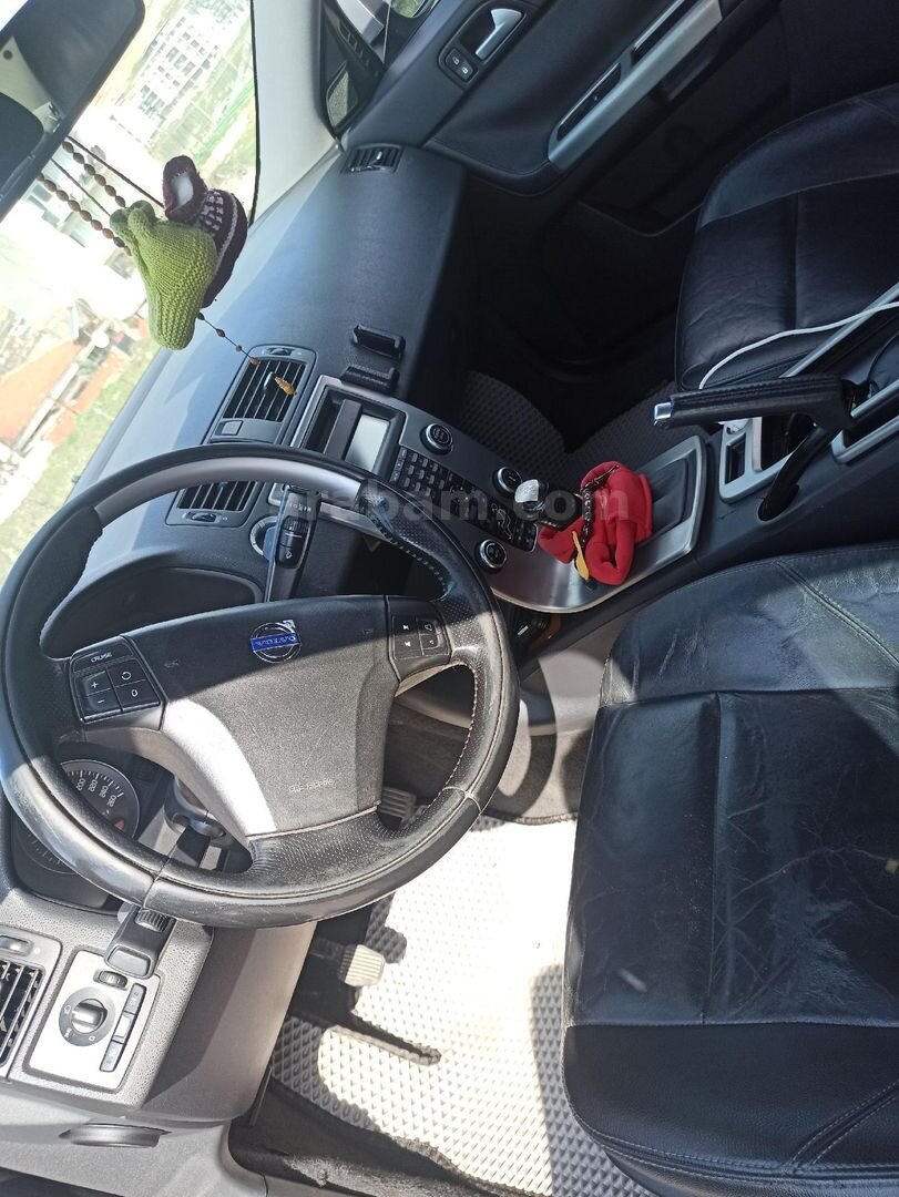 Sahibinden Volvo S40 1.6 D 2009 Model İzmir 321.000 km Gri 7