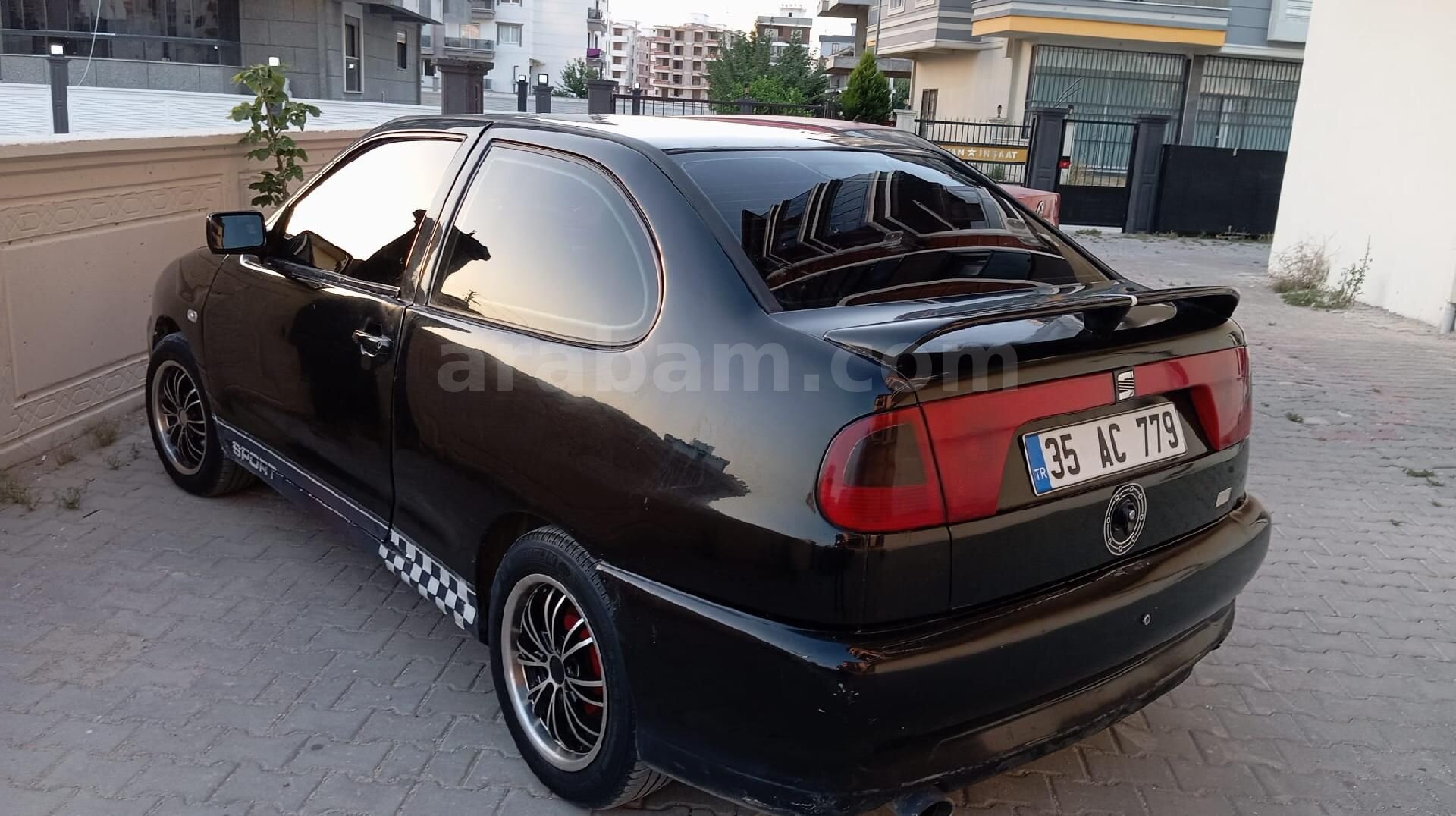 Sahibinden Seat Cordoba 1.6 SX 1998 Model İzmir 273.333 km Siyah 2
