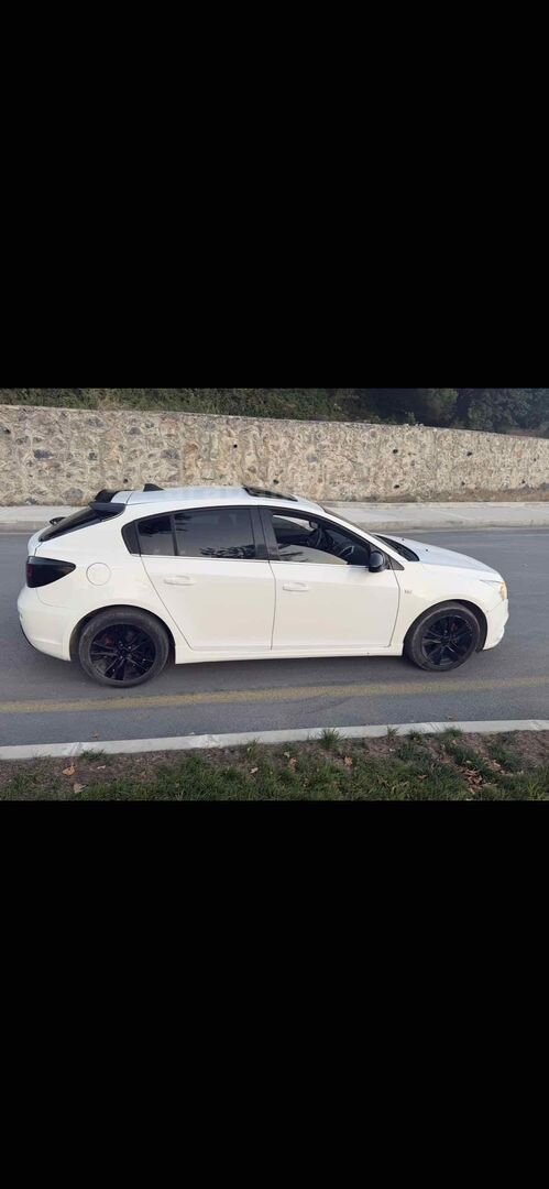 Sahibinden Chevrolet Cruze 1.4 T Sport 2013 Model İstanbul 225.000 km Beyaz 5