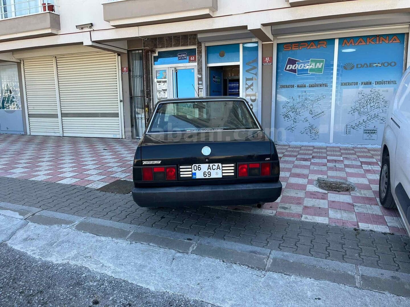 Sahibinden Tofaş Şahin 1.6 1990 Model Ankara 200.000 km Siyah 4