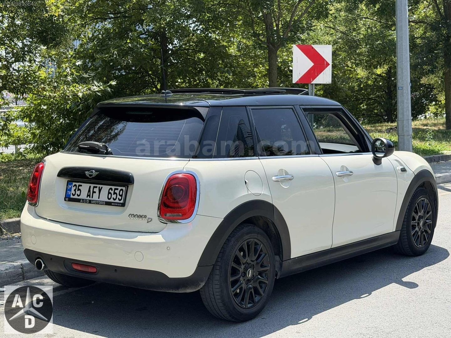 Galeriden Mini Cooper 1.5 D Pepper 2016 Model İstanbul 95.000 km Beyaz 7