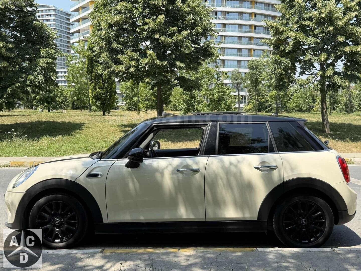 Galeriden Mini Cooper 1.5 D Pepper 2016 Model İstanbul 95.000 km Beyaz 6