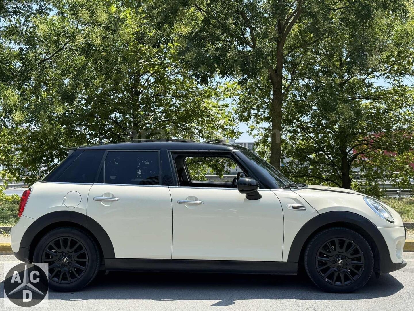 Galeriden Mini Cooper 1.5 D Pepper 2016 Model İstanbul 95.000 km Beyaz 5
