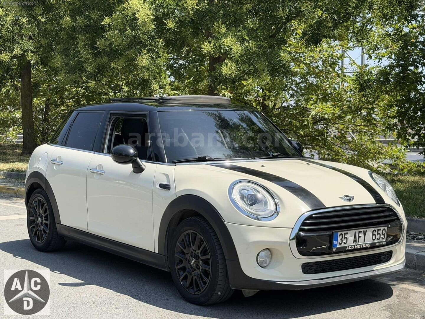 Galeriden Mini Cooper 1.5 D Pepper 2016 Model İstanbul 95.000 km Beyaz 2