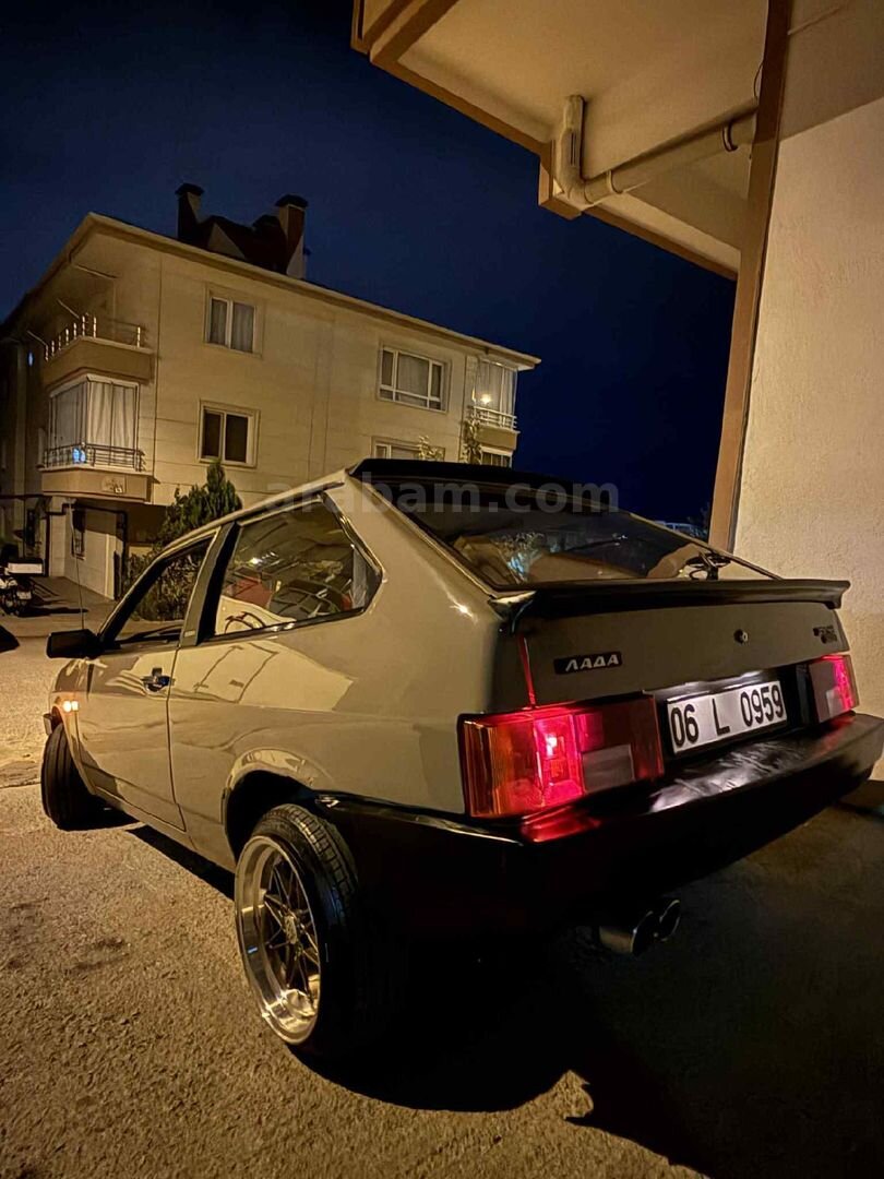 Sahibinden Lada VAZ 2105 1986 Model Ankara 96.000 km Kahverengi 5