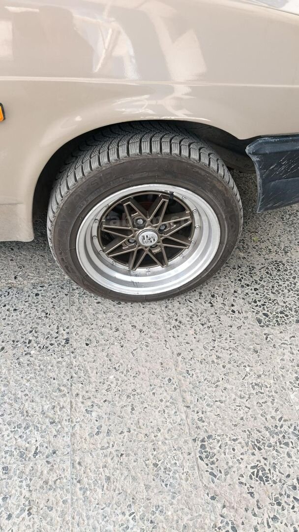 Sahibinden Lada VAZ 2105 1986 Model Ankara 96.000 km Kahverengi 1
