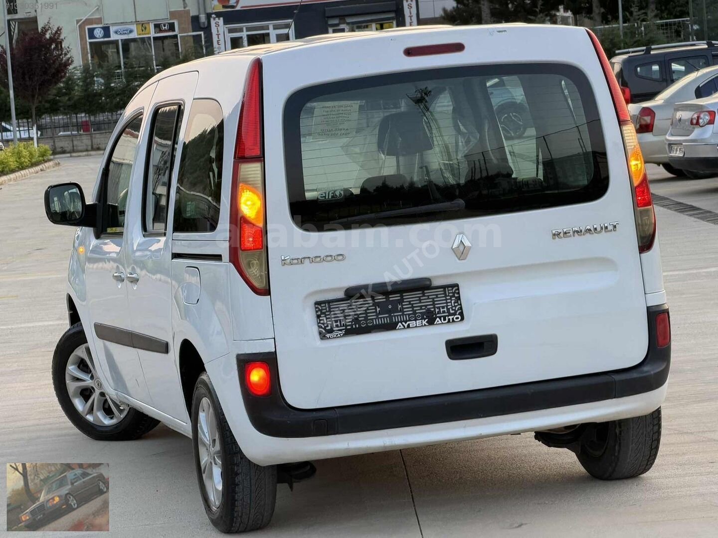 Galeriden Renault Kangoo 1.5 dCi Touch 2018 Model Tokat 435.000 km Beyaz 4