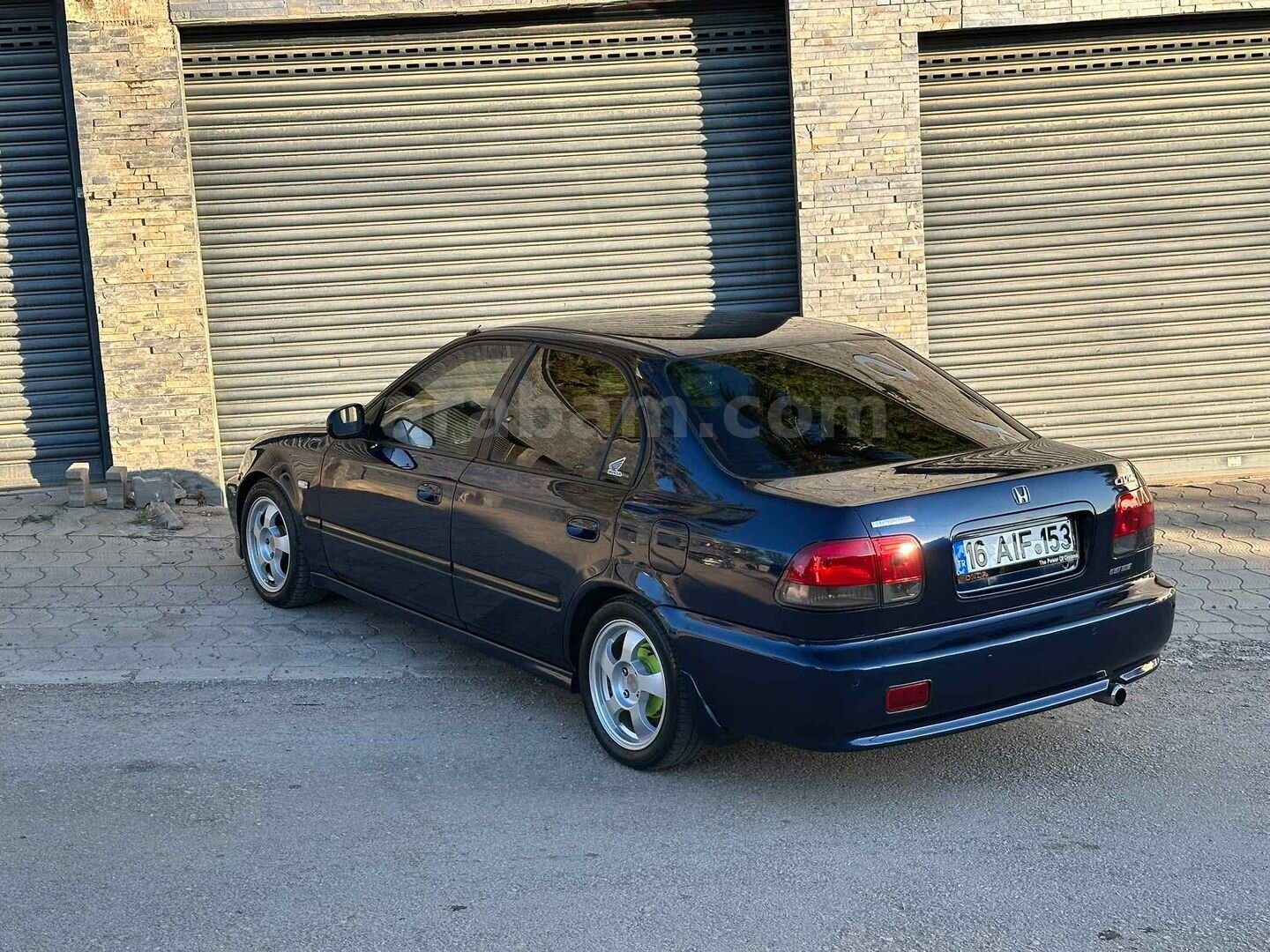 Sahibinden Honda Civic 1.6 i ES 1999 Model Bursa 387.000 km Lacivert 3