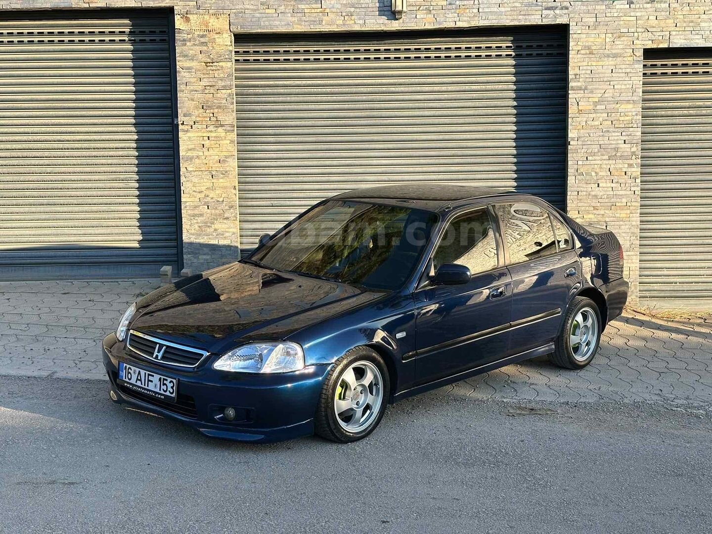Sahibinden Honda Civic 1.6 i ES 1999 Model Bursa 387.000 km Lacivert 5