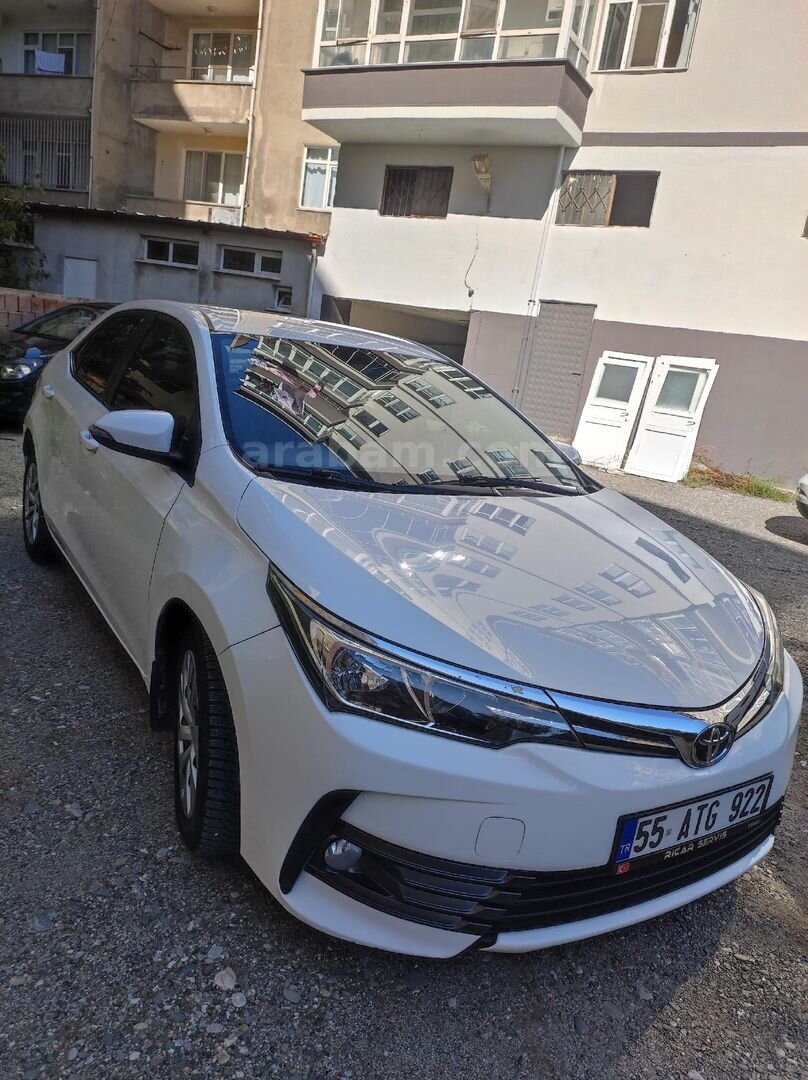 Sahibinden Toyota Corolla 1.4 D-4D Advance 2018 Model Samsun 295.000 km Beyaz 1