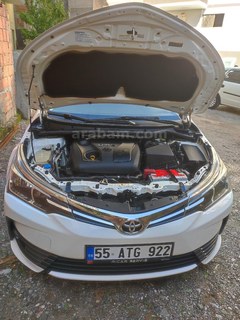 Sahibinden Toyota Corolla 1.4 D-4D Advance 2018 Model Samsun 295.000 km Beyaz 7