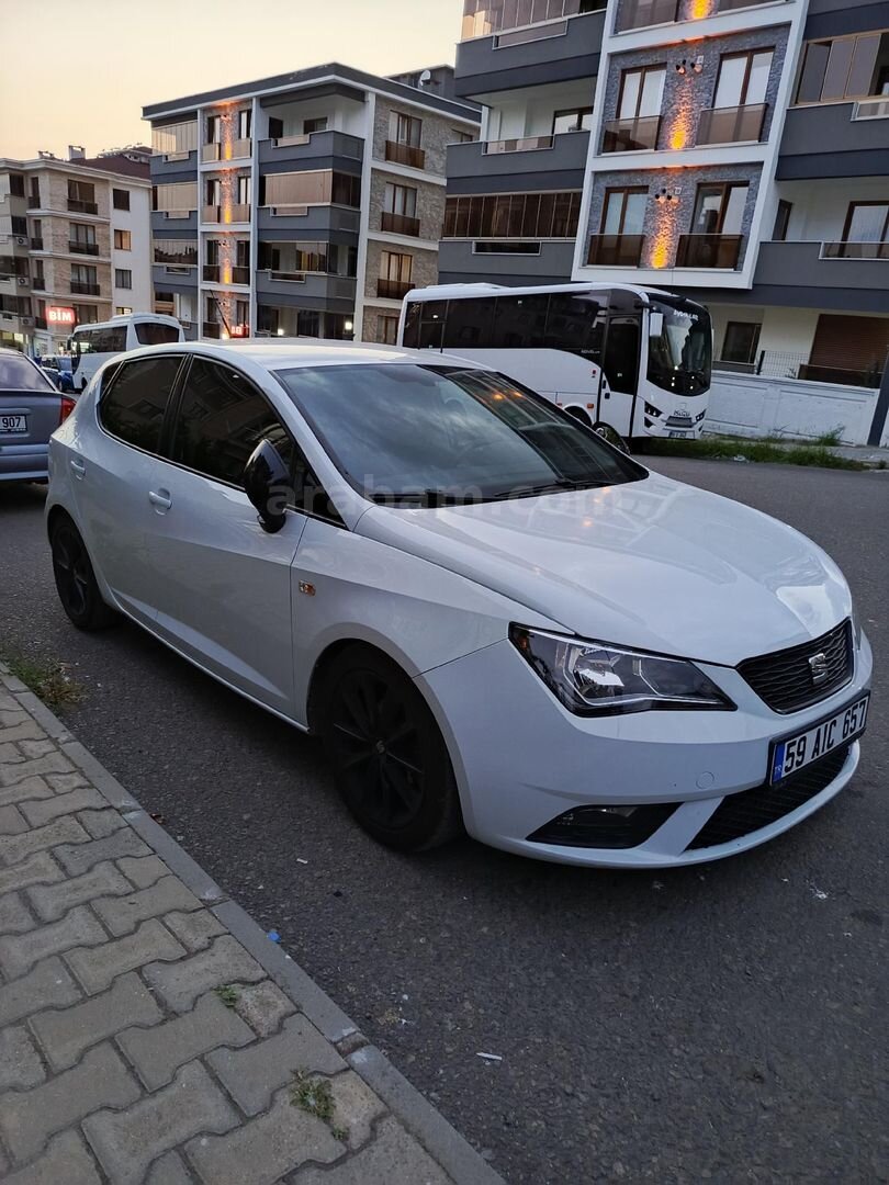 Sahibinden Seat Ibiza 1.2 TSI Style 2017 Model Tekirdağ 90.000 km Beyaz 6