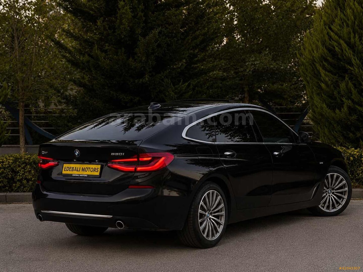 Galeriden BMW 6 Serisi 630i Gran Turismo Luxury Line 2018 Model Gaziantep 198.000 km Siyah 3