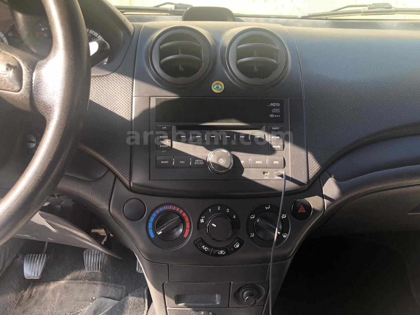Sahibinden Chevrolet Aveo 1.2 SE 2010 Model İstanbul 255.000 km Siyah 3