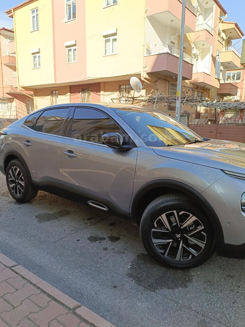 Sahibinden Citroen C4 X 1.2 PureTech Shine 2024 Model İzmir 13.000 km Gri (metalik) 3