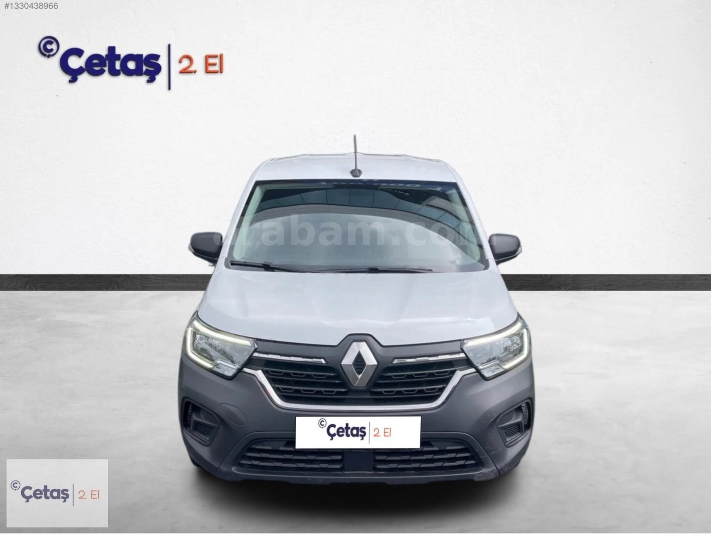 Galeriden Renault Kangoo 1.5 BlueDCI L2 Equilibre 2024 Model İstanbul 40.808 km Beyaz 2