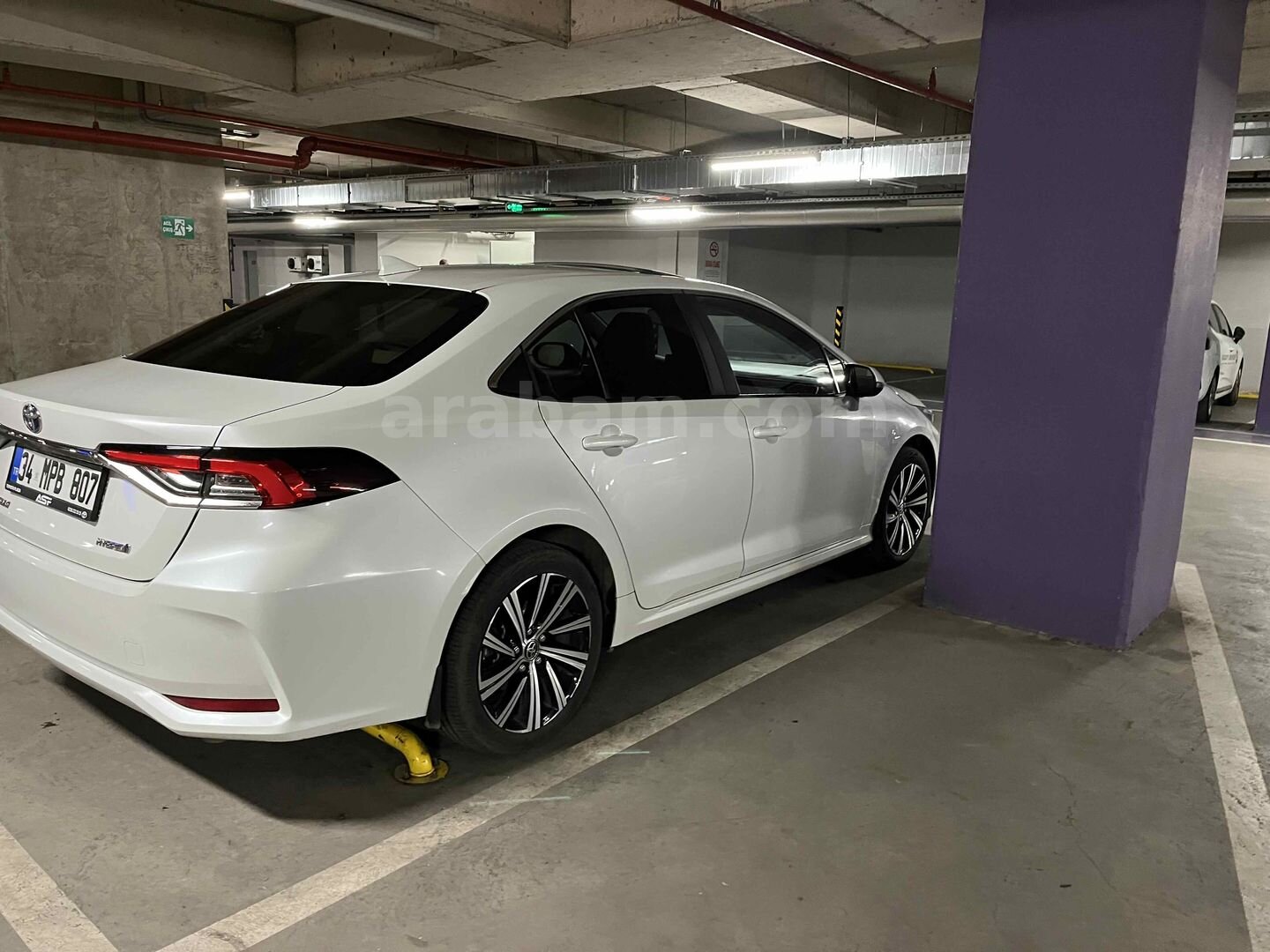 Sahibinden Toyota Corolla 1.8 Hybrid Flame X-Pack 2022 Model İstanbul 45.000 km Şampanya 2