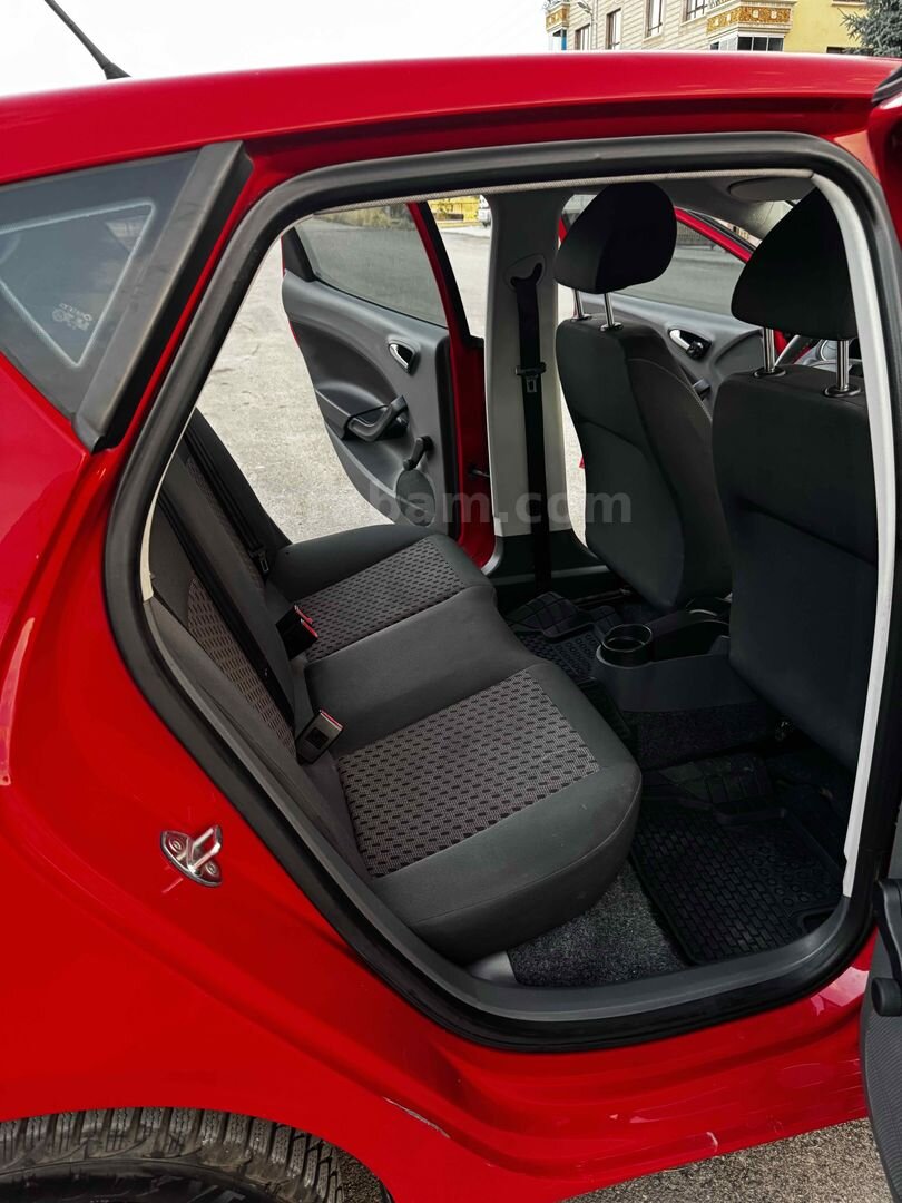 Sahibinden Seat Ibiza 1.4 Reference 2009 Model Ankara 197.000 km Kırmızı 7