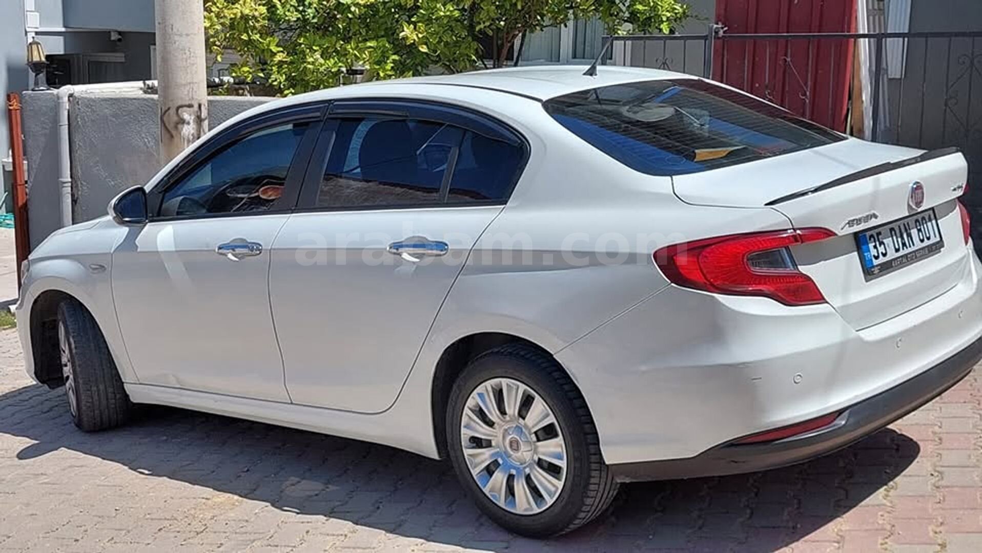 Galeriden Fiat Egea 1.3 Multijet Easy 2016 Model İzmir 216.000 km Beyaz 3