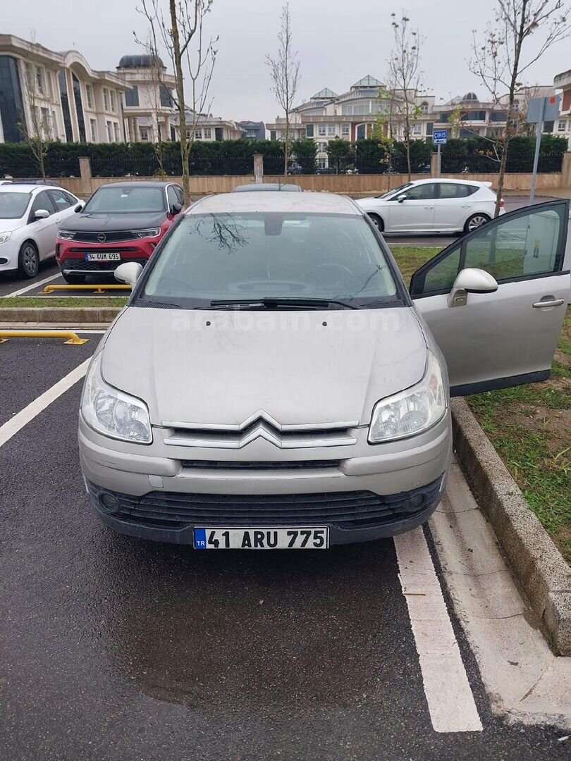 Sahibinden Citroen C4 1.6 HDi SX 2008 Model Kocaeli 249.000 km Gri (Gümüş) 1