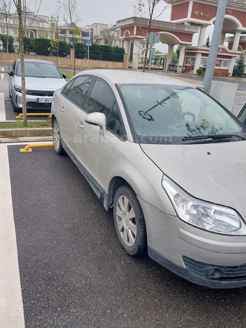 Sahibinden Citroen C4 1.6 HDi SX 2008 Model Kocaeli 249.000 km Gri (Gümüş) 3