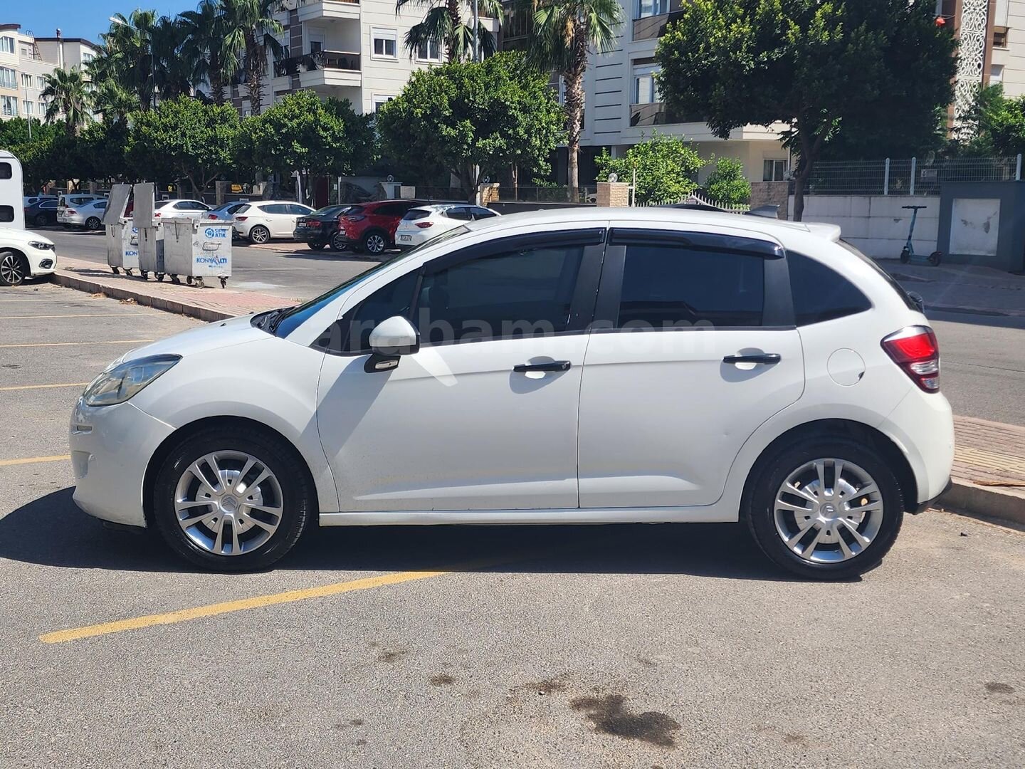 Galeriden Citroen C3 1.4 HDi Collection 2013 Model Antalya 205.000 km Beyaz 2