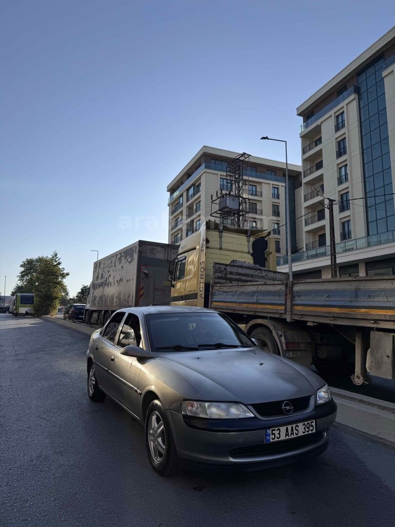 Sahibinden Opel Vectra 2.0 GLS 1997 Model İstanbul 260.000 km Şampanya 1