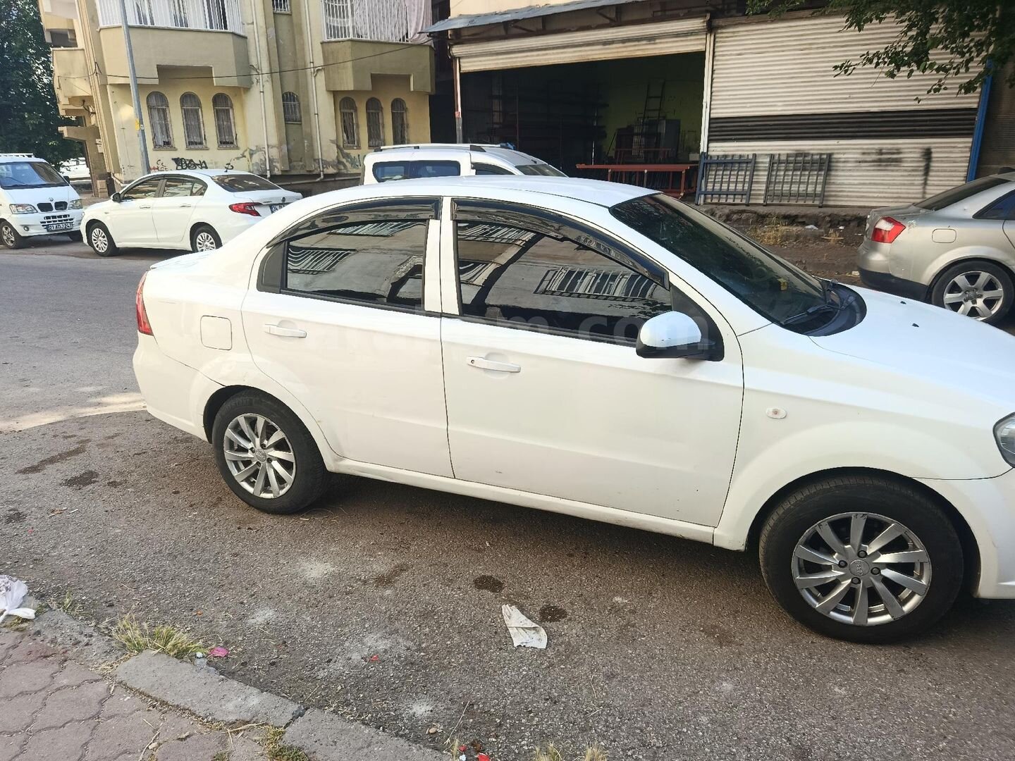 Sahibinden Chevrolet Aveo 1.4 SE 2006 Model Diyarbakır 187.000 km Beyaz 2