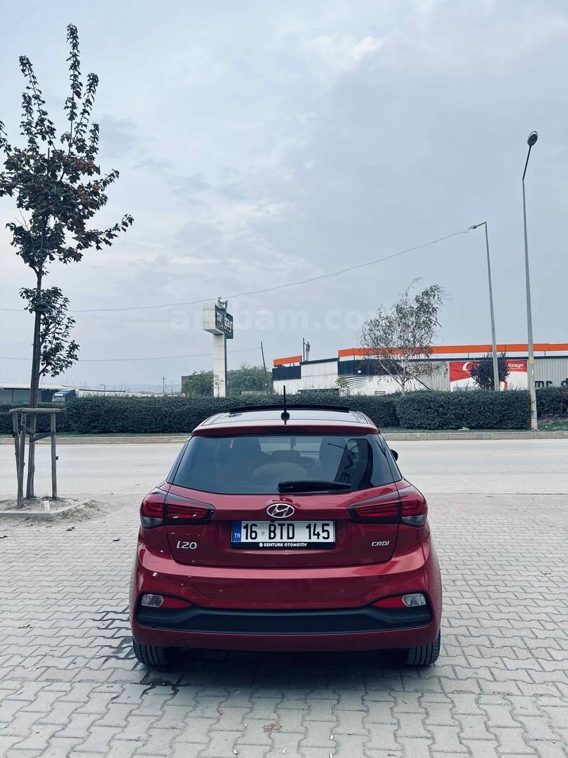 Sahibinden Hyundai i20 1.4 CRDi Style 2019 Model Bursa 155.000 km Kırmızı 2