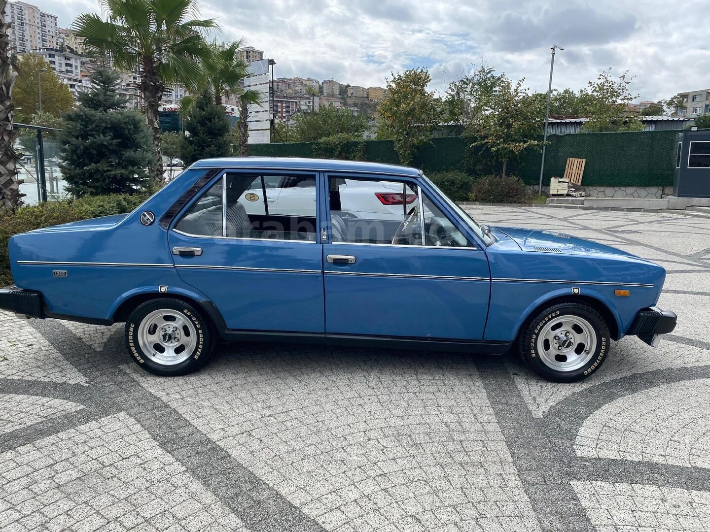 Sahibinden Tofaş Murat 131 1980 Model İstanbul 300.000 km Mavi 4