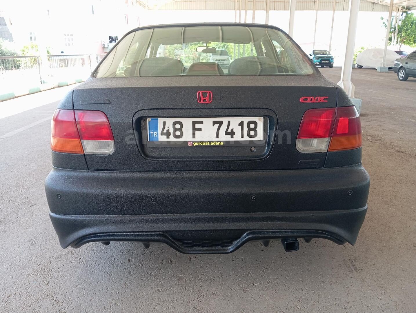 Sahibinden Honda Civic 1.4 S 2000 Model Adana 306.000 km Siyah 3