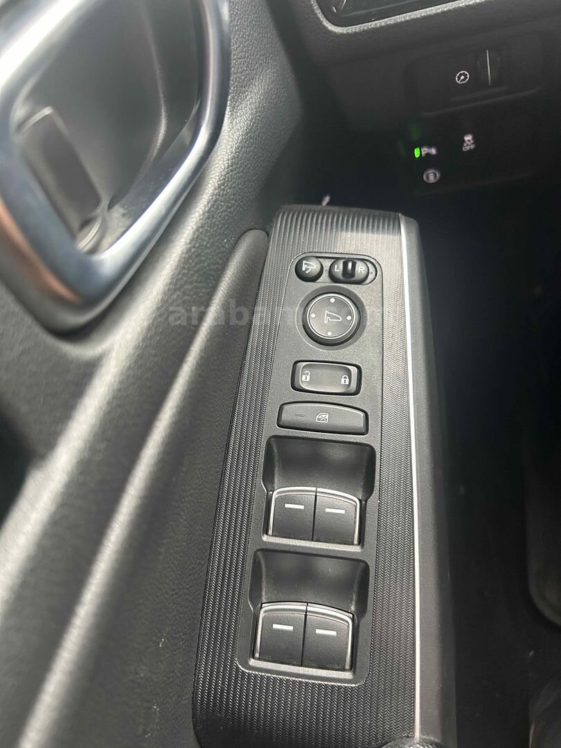 Sahibinden Honda Civic 1.5 i-VTEC Executive Plus 2021 Model Kayseri 93.700 km Beyaz 2
