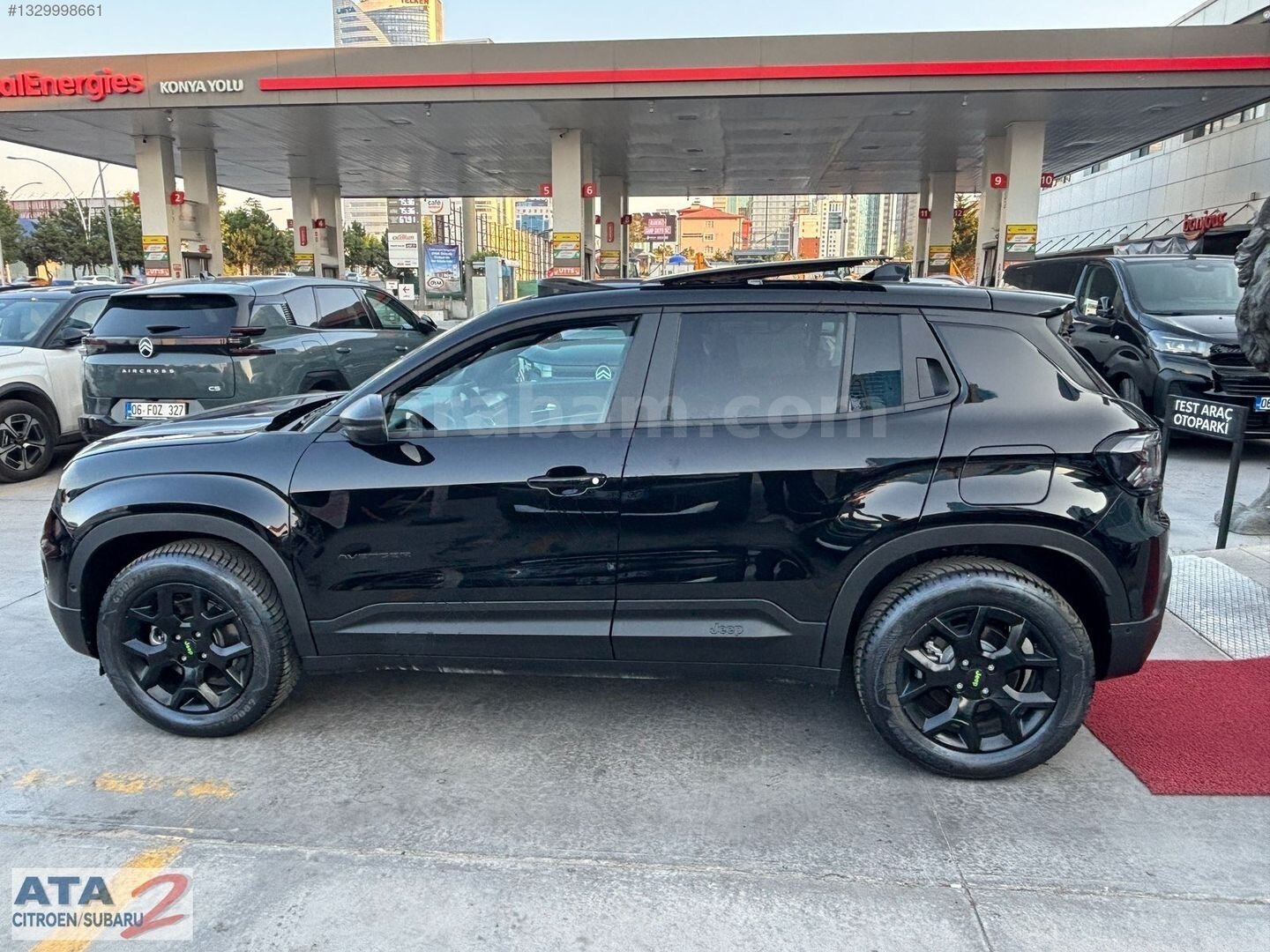 Galeriden Jeep Avenger Hybrid 1.2 Summit 2025 Model Ankara 6.100 km Siyah 5