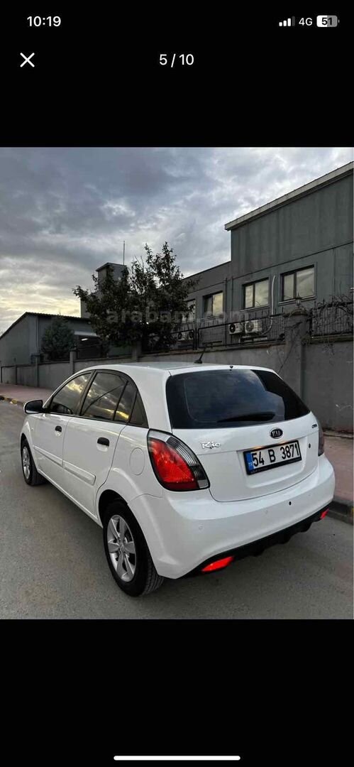 Sahibinden Kia Rio 1.5 CRDi Trend 2010 Model Kocaeli 230.000 km Beyaz 5