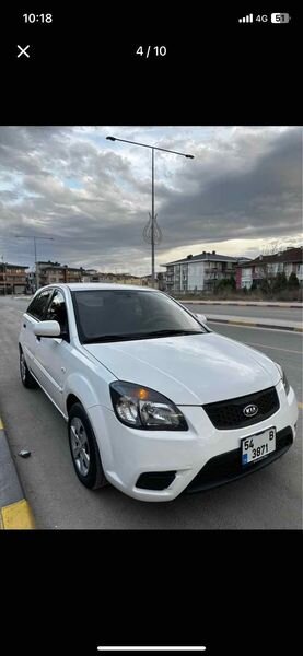 Sahibinden Kia Rio 1.5 CRDi Trend 2010 Model Kocaeli 230.000 km Beyaz