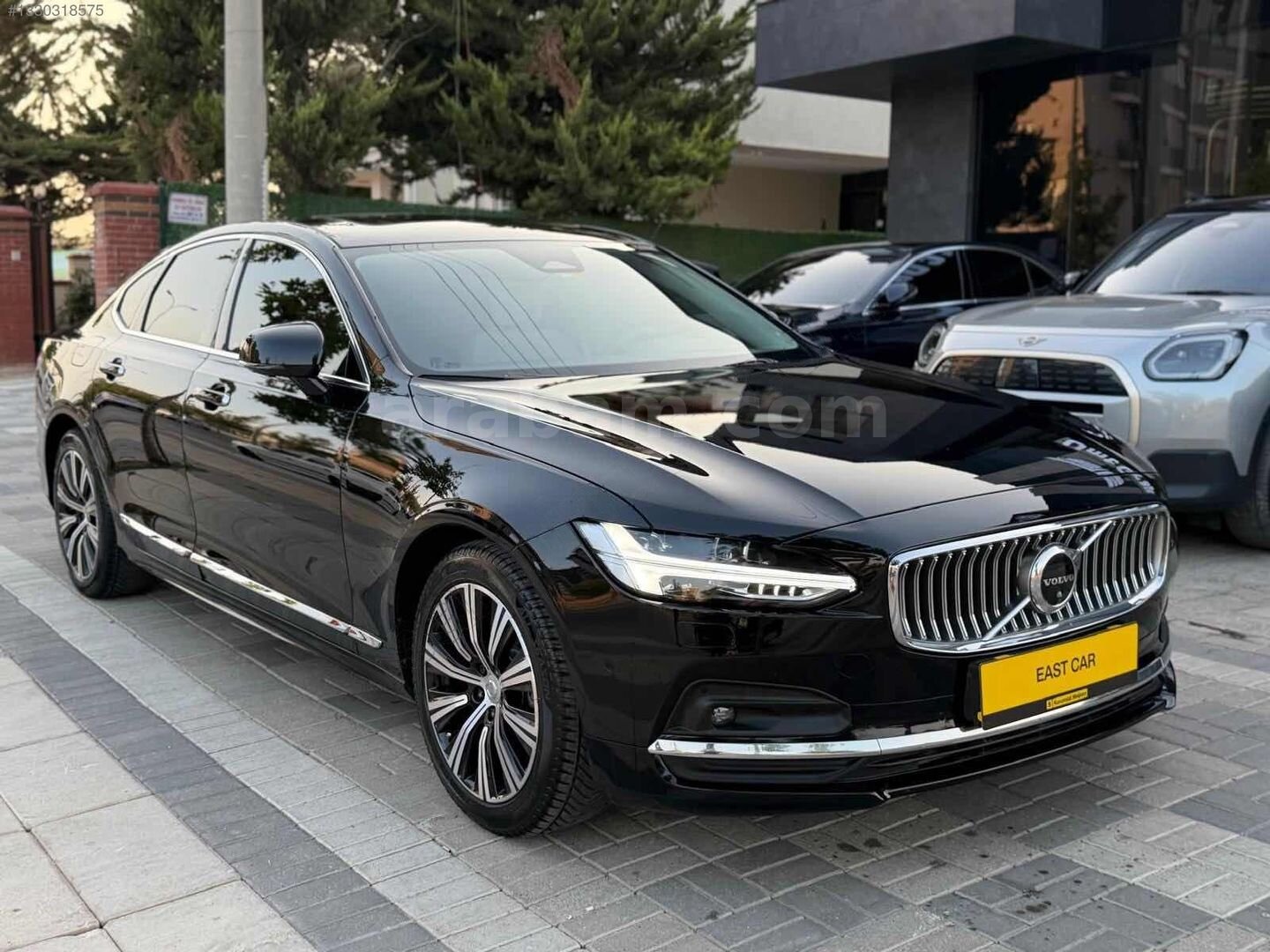 Galeriden Volvo S90 2.0 D B5 Inscription 2021 Model Gaziantep 169.500 km Siyah 3