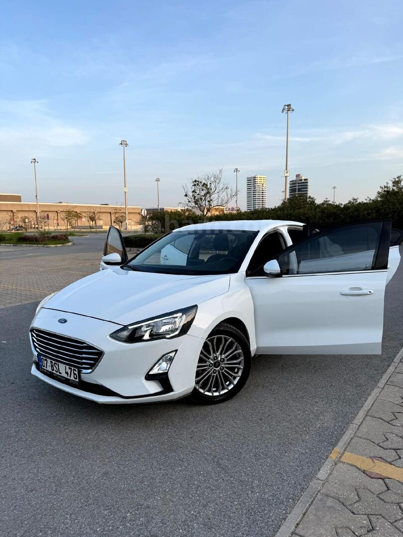 Sahibinden Ford Focus 1.5 TDCi Titanium 2020 Model Adana 171.000 km Beyaz 1