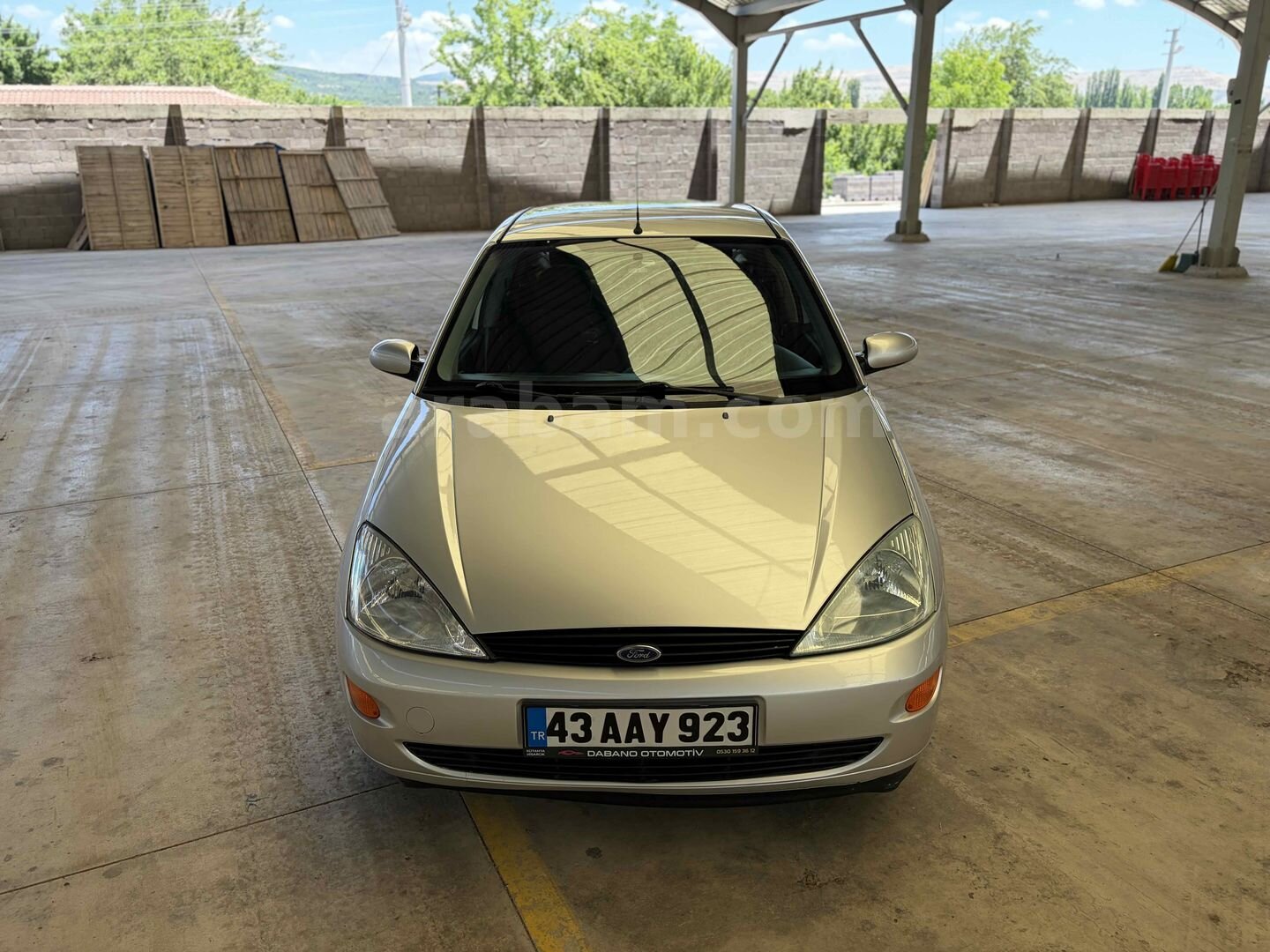 Galeriden Ford Focus 1.6 Ambiente 2001 Model Kütahya 175.000 km Gri (Gümüş) 3