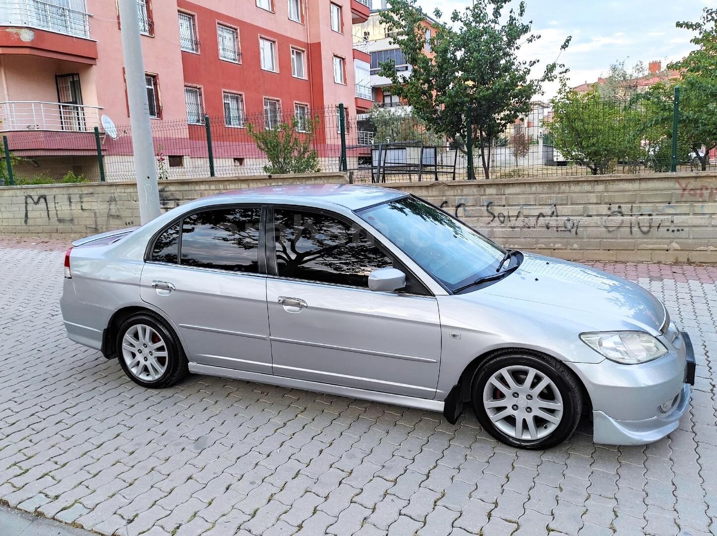 Sahibinden Honda Civic 1.6i VTEC ES 2004 Model Malatya 356.000 km Gri (Gümüş) 7