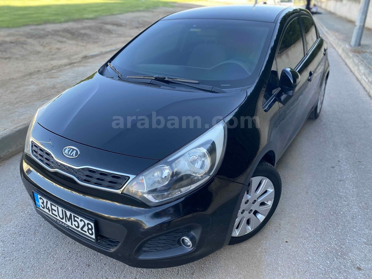 Galeriden Kia Rio 1.25 CVVT Fancy 2012 Model Kocaeli 158.500 km Siyah 1