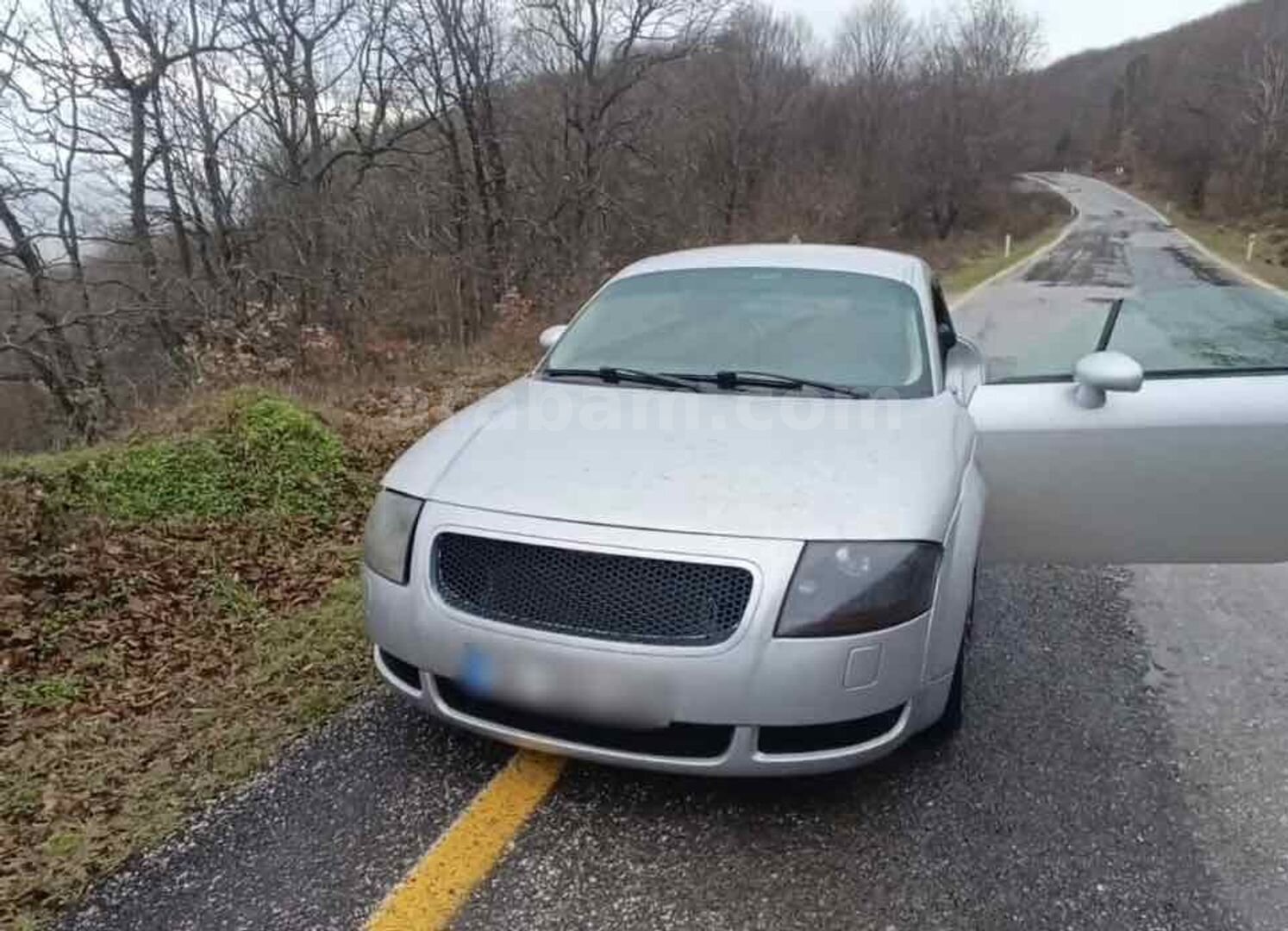 Sahibinden Audi TT 1.8 T Quattro 2000 Model İstanbul 283.000 km Gri (Gümüş) 5