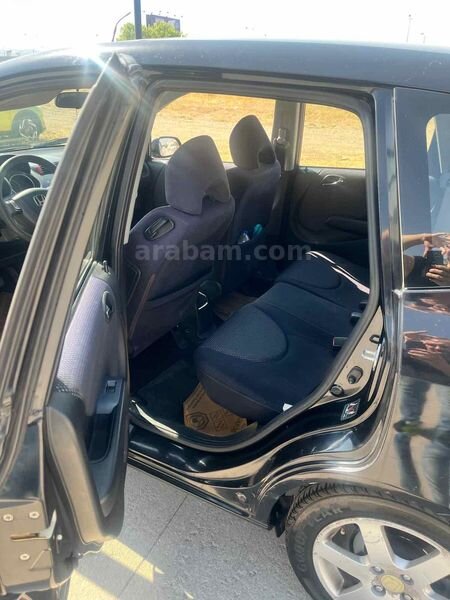 Sahibinden Honda Jazz 1.4 ES 2004 Model Ankara 295.000 km Siyah