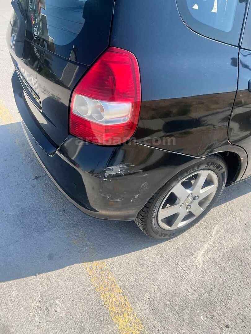 Sahibinden Honda Jazz 1.4 ES 2004 Model Ankara 295.000 km Siyah 7