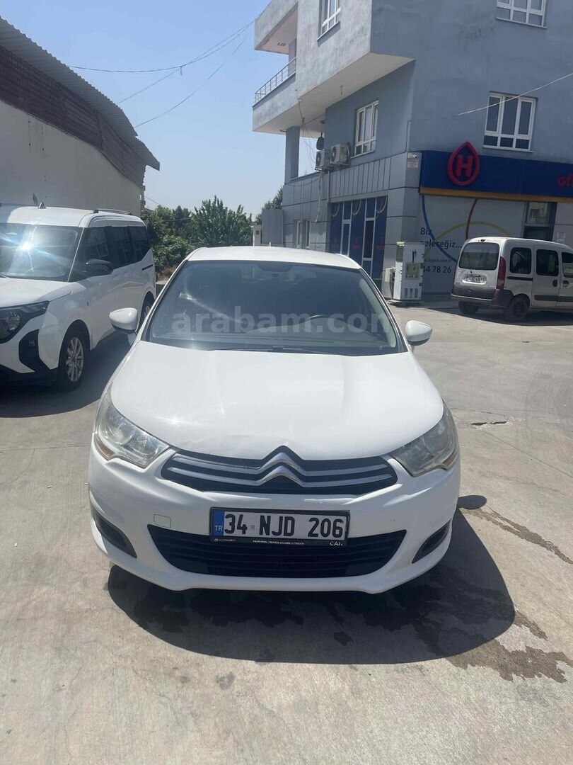 Sahibinden Citroen C4 1.6 HDi Attraction 2012 Model Batman 290.000 km Beyaz 1
