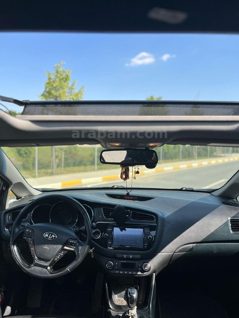 Sahibinden Kia Ceed 1.6 CRDi Concept Plus 2014 Model İstanbul 256.000 km Siyah 6