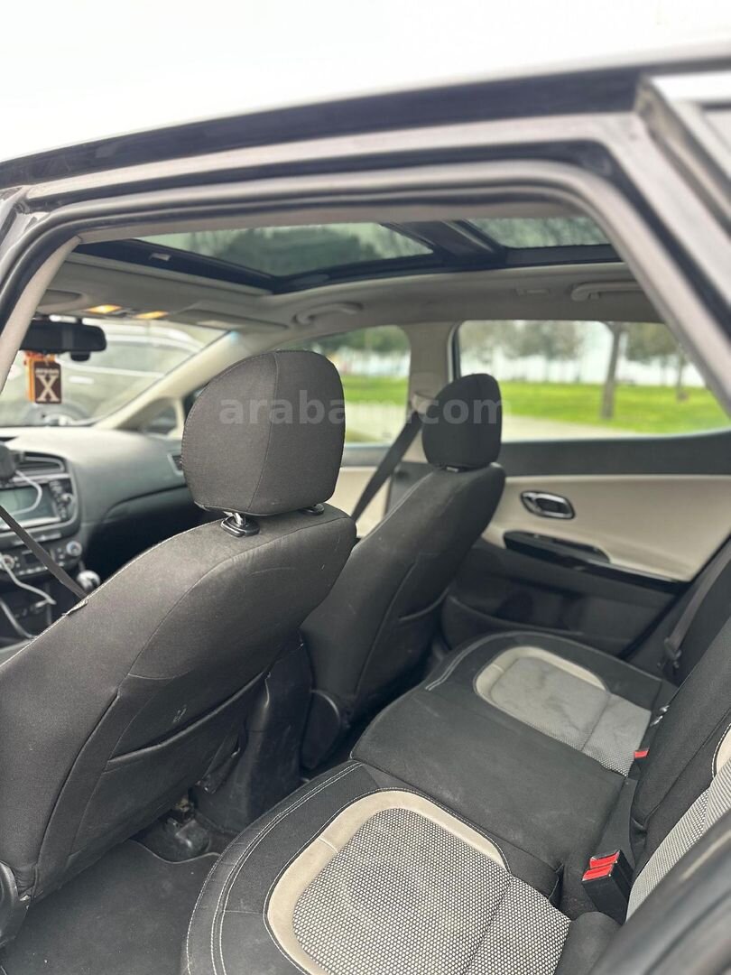 Sahibinden Kia Ceed 1.6 CRDi Concept Plus 2014 Model İstanbul 256.000 km Siyah 7