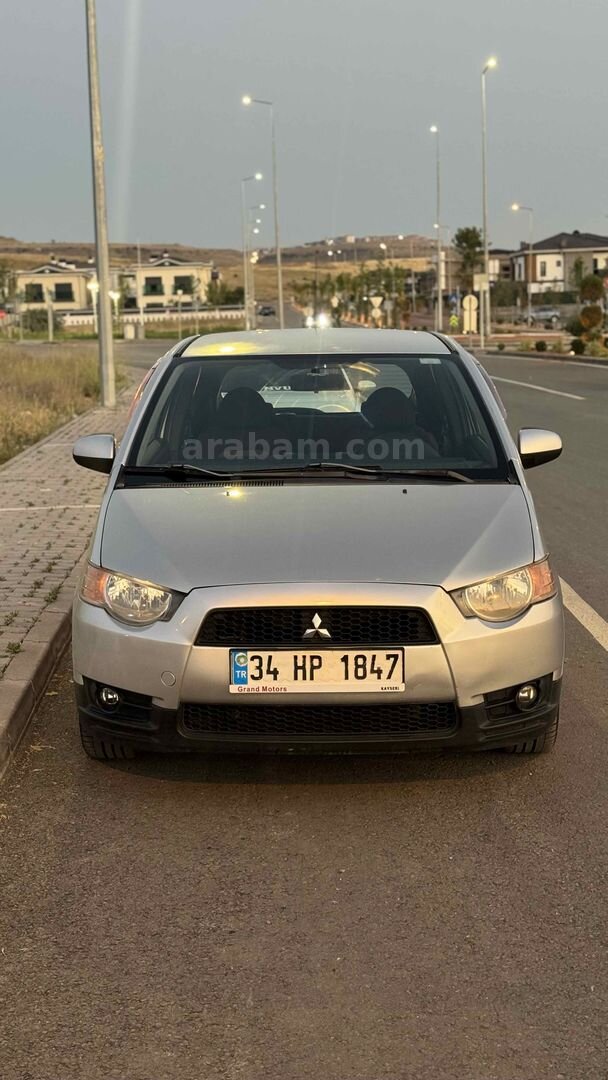 Sahibinden Mitsubishi Colt 1.3 Sport 2011 Model Kayseri 153.000 km Gri 3