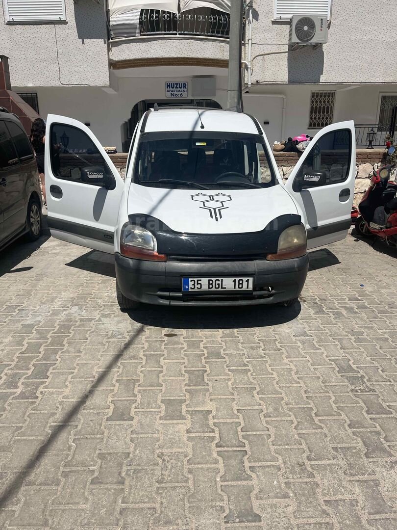 Sahibinden Renault Kangoo 1.9 D 2003 Model Aydın 240.000 km Beyaz 1